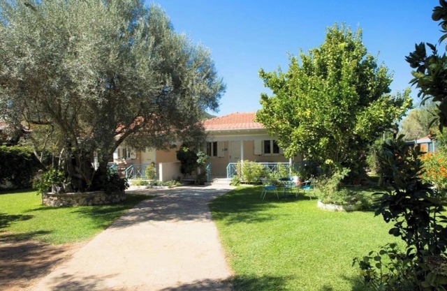 Holiday Home 'Aelia House - Elia' with Mountain View, Wi-Fi and Air Conditioning