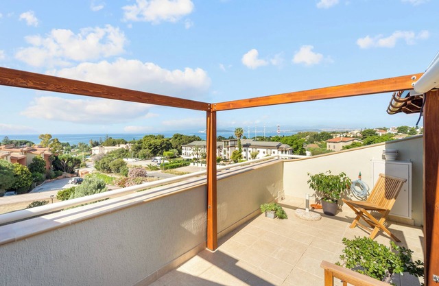 Holiday Home "Bilocale Panoramico" with Sea View, Garden & A/C