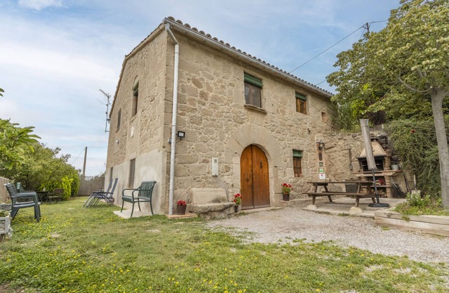 Holiday Home 'Cal Viudet Vell' with Mountain View, Private Pool and Wi-Fi