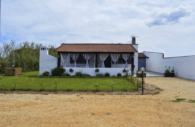 Holiday Home "Da Albino" with Garden & Wi-Fi