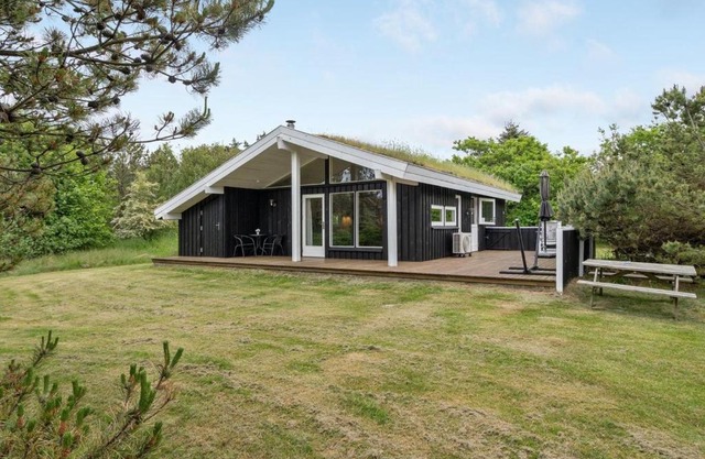 Holiday Home Evan - 1-3km from the sea by Interhome