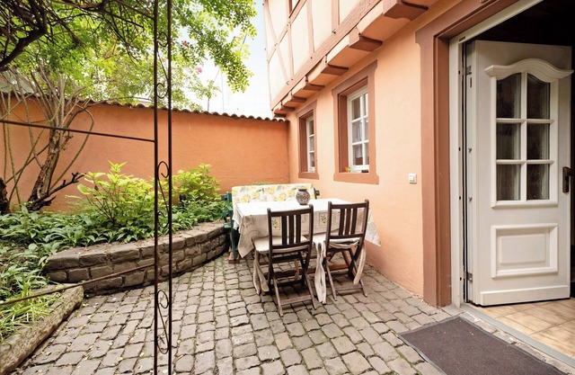 Holiday Home 'Ferienhäuschen Am Fischertor' with Private Terrace, Private Garden and Wi-Fi