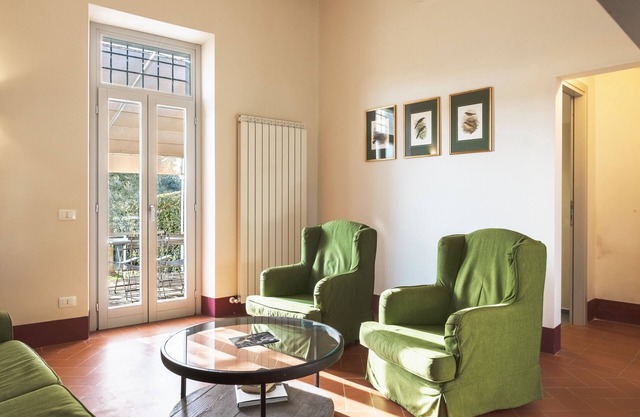 Holiday Home 'Frantoio 5 Superior' with Shared Pool, Wi-Fi and Air Conditioning