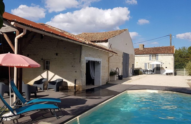 Holiday Home in Loubigné with Pool & Terrace