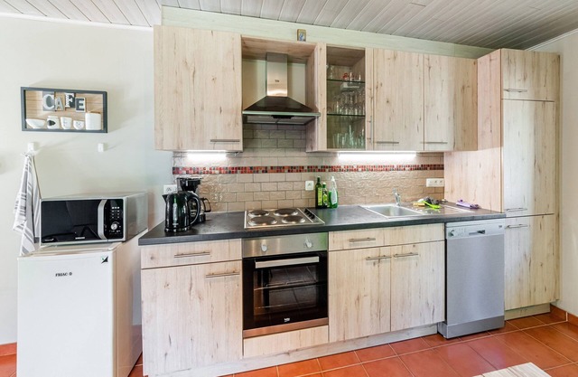 Holiday Home in Nadrin Near Lake and Forest