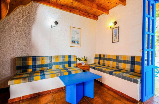 Holiday Home in Palaiochora near Seabeach