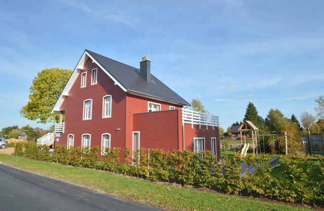 Holiday Home in Sourbrodt near High Fens Park