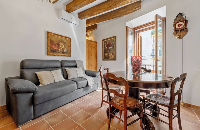 Holiday Home 'La Quadra Rural Housing' with Private Terrace, Wi-Fi and Air Conditioning