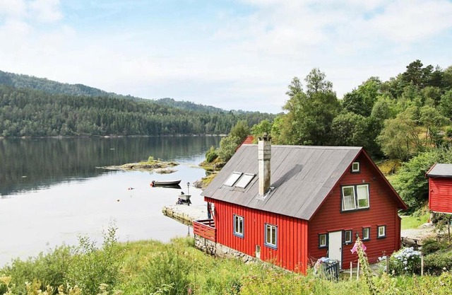 Holiday Home Litlevågen