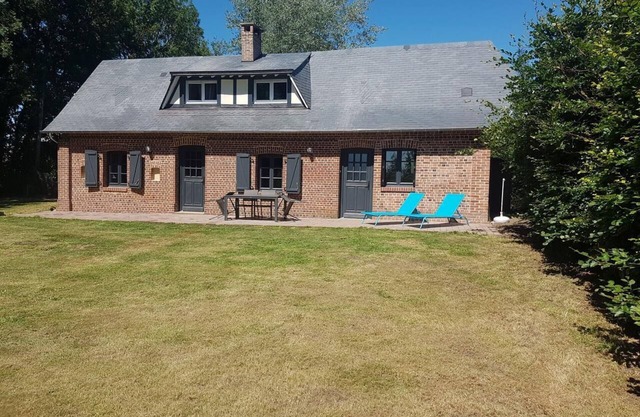 Holiday Home 'Maison Campagne Dix Kilomtres De' with Private Terrace, Private Garden and Wi-Fi