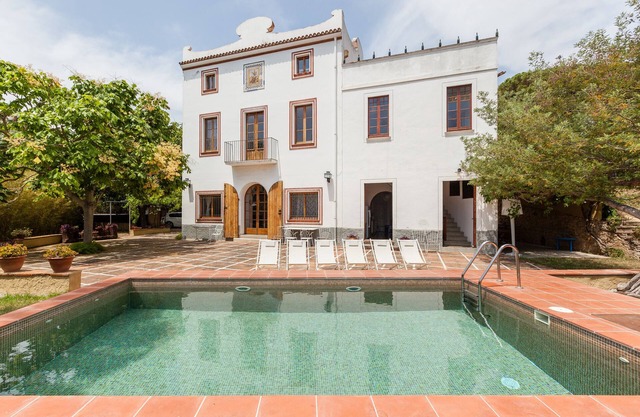 Holiday Home 'Masia Sant Miquel' with Private Pool, Private Terrace and Wi-Fi