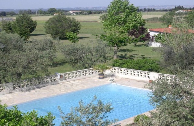 Holiday home on a quiet, shady, private property