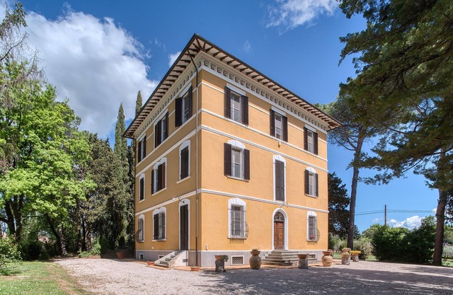 Holiday Home "Palazzetto Bovini" with Wi-Fi and Private Pool