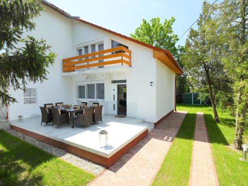 Holiday Home Pixie by Interhome