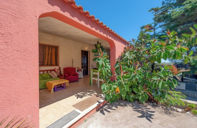 Holiday Home 'Sprocketlandia' with Private Terrace, Shared Garden and Wi-Fi