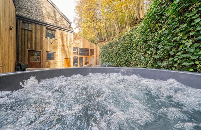 Holiday home with Nordic bath and games room