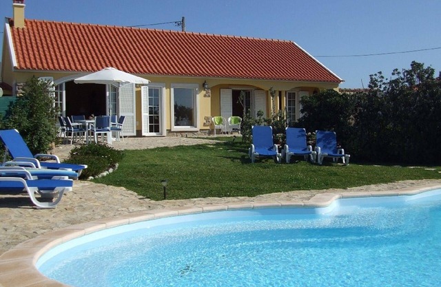 Holiday house Azenhas do Mar for 1 - 6 persons with 3 bedrooms - Holiday house