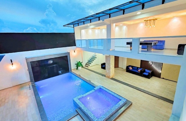 HOLIDAY HOUSE ELPAPI NEW NY 3 MINUTES FROM LAS AMÉRICA LA CALETA AIRPORT