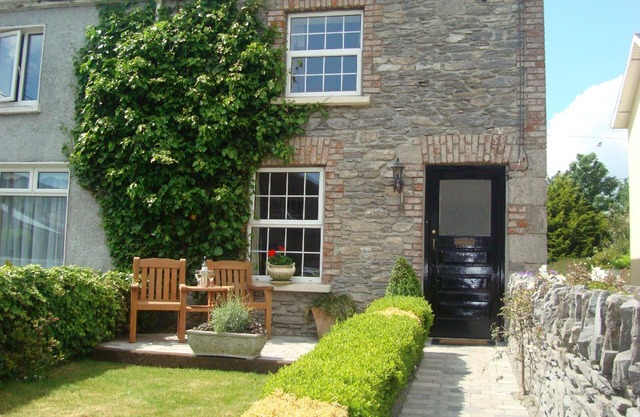 Holiday house Kenmare for 1 - 4 persons with 2 bedrooms - Row house