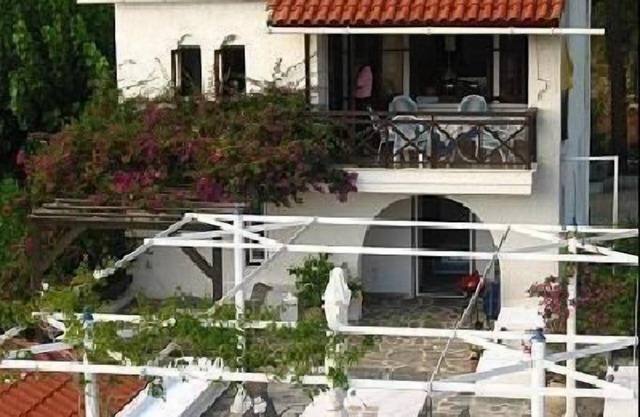 Holiday house Marathias for 2 - 6 persons with 4 bedrooms - Holiday house