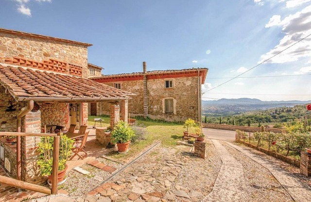 Holiday house Matraia for 1 - 6 persons with 2 bedrooms - Twin house