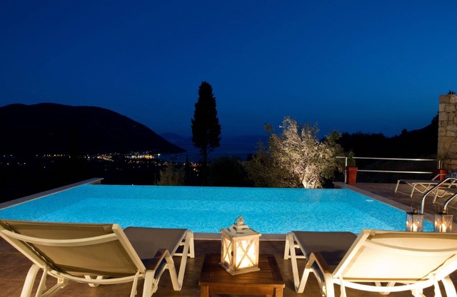 Holiday house Vasiliki for 1 - 5 persons with 2 bedrooms - Holiday house