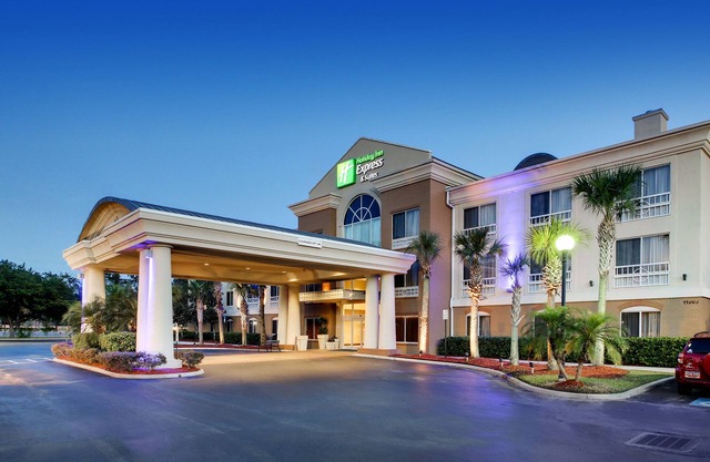Holiday Inn Express Hotel & Suites Jacksonville South I-295, an IHG Hotel