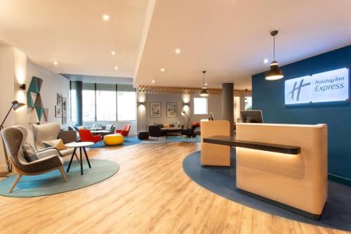 Holiday Inn Express Cheltenham Town Centre by IHG