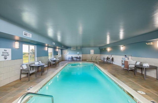 Holiday Inn Express Hotel & Suites Altoona-Des Moines by IHG