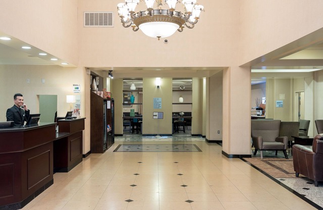 Holiday Inn Express Los Angeles Airport Hawthorne by IHG