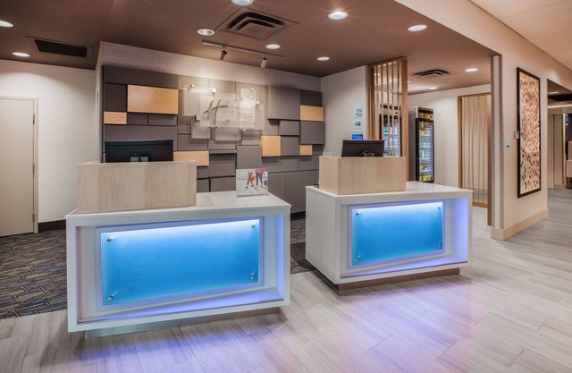 Holiday Inn Express Petersburg by IHG