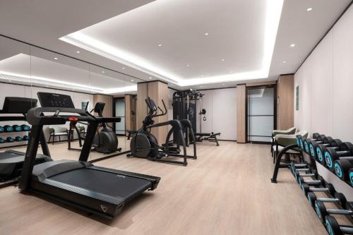 Holiday Inn & Suites Shanghai Changfeng by IHG