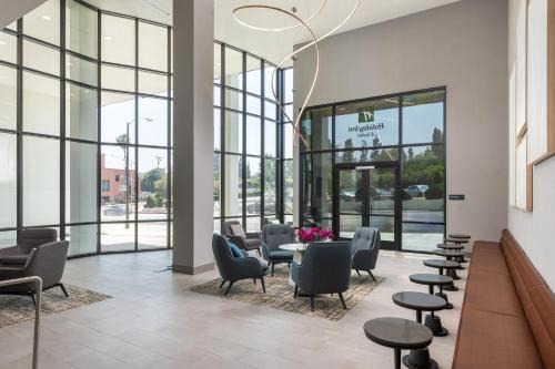 Holiday Inn & Suites Monterey Park – Los Angeles by IHG