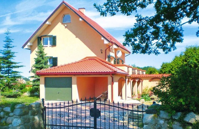 Holiday Home near Forest and Lake in Pomeranian