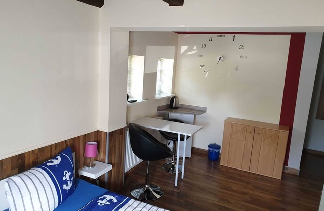 Holiday Room 4 - restaurant and boarding Schinkenkrug - Property 50882