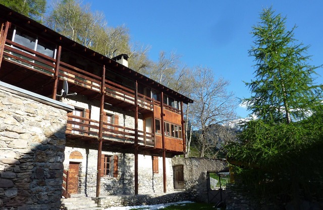 Holidays in the heart of the Regional Natural Park of Queyras (Hautes Alpes)