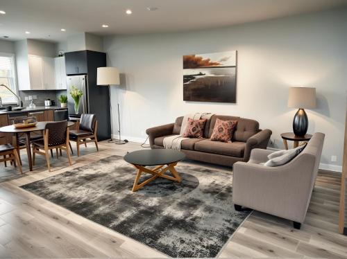 Hollywood Homes Free parking close to all things LA