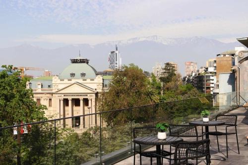 HOM I 4PAX Santiago cerca del museo Bellas Artes