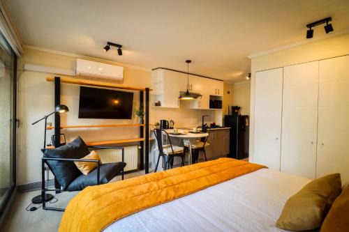 HOM I Estudio en Alameda Metro UniversidadCatolica