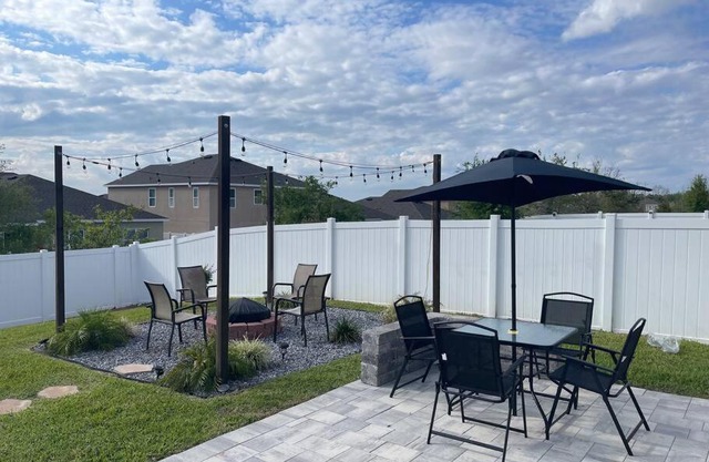 Home away from home 4B/2B + Pool