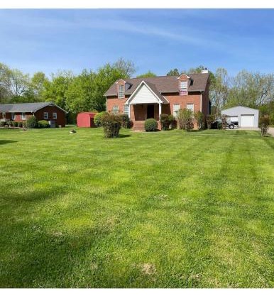 Home just outside of Hendersonville