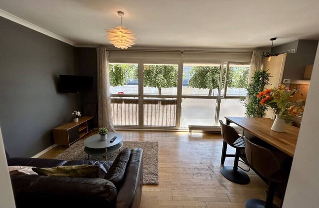 Homely apartment & Thames view