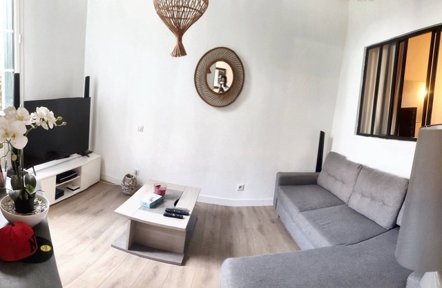 Homerez - 50 m² House in Saint-Juéry with Garden