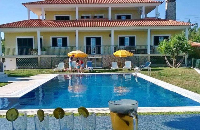 Homerez - Big villa 10 km away from the beach with swimming-pool and jacuzzi