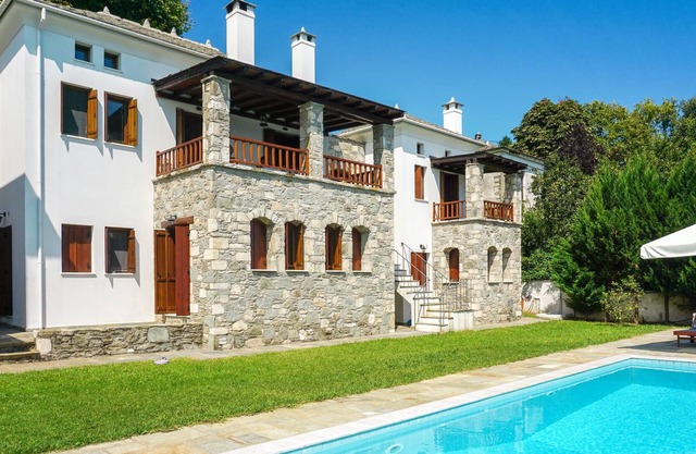 Homerez - Big villa 7 km away from the beach for 10 ppl. with swimming-pool