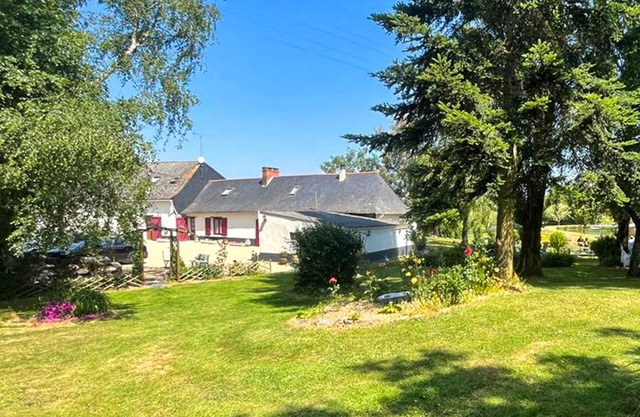 Homerez - Charming house Ombrée d'Anjou
