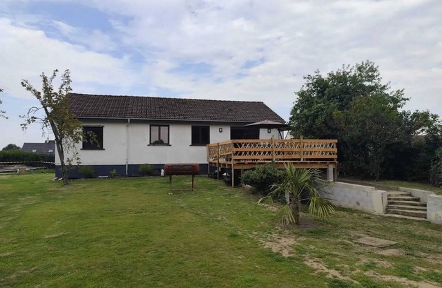 Homerez - Charming house in Petit-Caux with enclosed garden