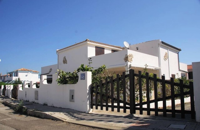 Homerez - Charming House in Calasetta with Terrace and Garden