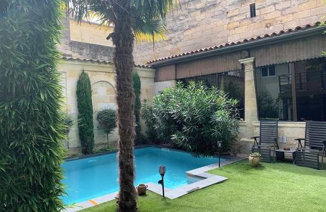 Homerez - Charming House in Libourne
