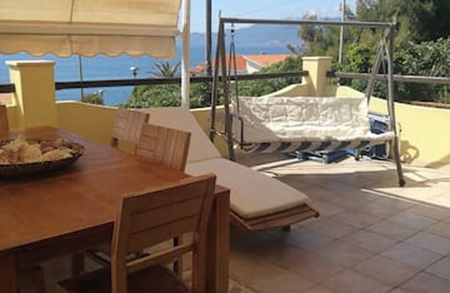 Homerez - Elegant villa in Magomadas with sea view